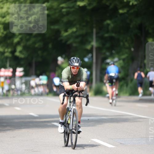 15.06.2025 - 7 Türme Triathlon Yannick Fuchs http://msf.ph/oto/7989462 15.06.2025 13:01:40 Radfahren 264, 393, 621, 1142, 1144, 1146 meine-sportfotos.de