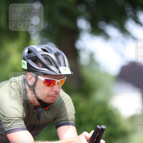 15.06.2025 - 7 Türme Triathlon Yannick Fuchs http://msf.ph/oto/7989503 15.06.2025 13:01:41 Radfahren 264, 621, 1146 meine-sportfotos.de