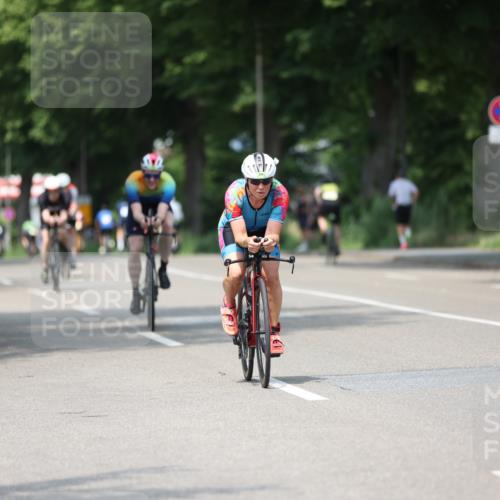 15.06.2025 - 7 Türme Triathlon Yannick Fuchs http://msf.ph/oto/7989510 15.06.2025 13:01:55 Radfahren 355, 453, 456, 554, 644, 709, 857, 938, 986, 1074, 1074, 1114 meine-sportfotos.de