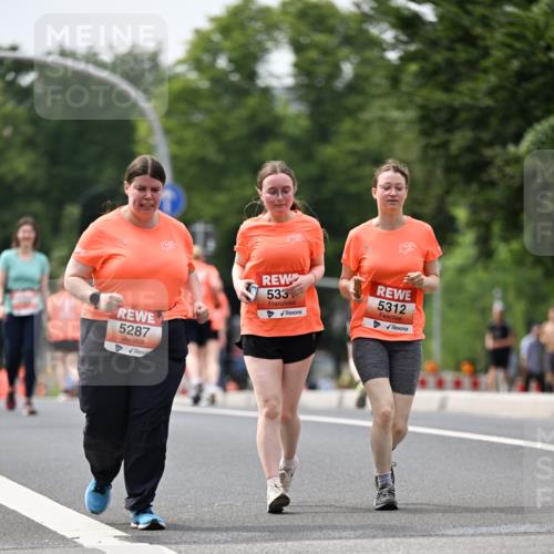 15.06.2025 - REWE Women's Run Dr. Thomas Lammeyer http://msf.ph/oto/7989578 15.06.2025 10:49:21 Laufen 5287, 533, 5312 meine-sportfotos.de