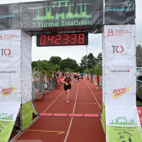 15.06.2025 - 7 Türme Triathlon Michael Strokosch http://msf.ph/oto/7989698 15.06.2025 14:23:38 Ziel 632, 905, 1179 meine-sportfotos.de