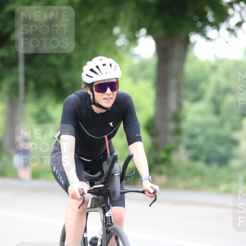 15.06.2025 - 7 Türme Triathlon Yannick Fuchs http://msf.ph/oto/7989715 15.06.2025 11:49:53 Radfahren 327 meine-sportfotos.de
