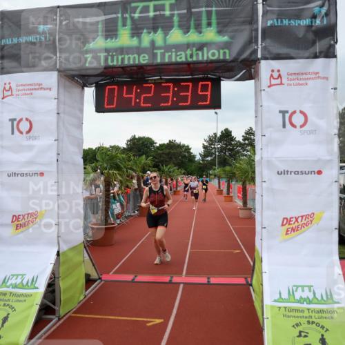 15.06.2025 - 7 Türme Triathlon Michael Strokosch http://msf.ph/oto/7989720 15.06.2025 14:23:38 Ziel 632, 905, 1179 meine-sportfotos.de