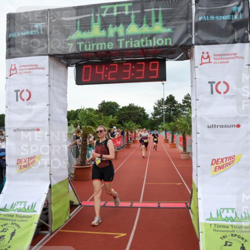 15.06.2025 - 7 Türme Triathlon Michael Strokosch http://msf.ph/oto/7989731 15.06.2025 14:23:39 Ziel 632, 711, 905, 1179 meine-sportfotos.de