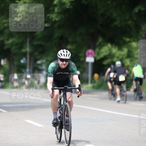 15.06.2025 - 7 Türme Triathlon Yannick Fuchs http://msf.ph/oto/7989732 15.06.2025 13:02:19 Radfahren 234, 398, 667, 1047, 1162 meine-sportfotos.de