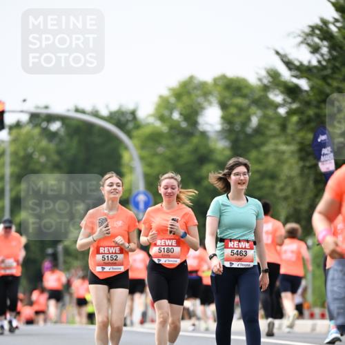 15.06.2025 - REWE Women's Run Dr. Thomas Lammeyer http://msf.ph/oto/7989821 15.06.2025 10:49:33 Laufen 5180, 5463, 5152 meine-sportfotos.de