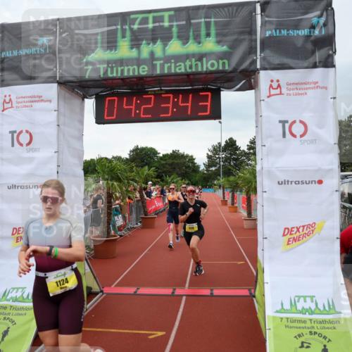 15.06.2025 - 7 Türme Triathlon Michael Strokosch http://msf.ph/oto/7989822 15.06.2025 14:23:42 Ziel 622, 632, 711, 905, 1179 meine-sportfotos.de