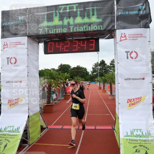 15.06.2025 - 7 Türme Triathlon Michael Strokosch http://msf.ph/oto/7989838 15.06.2025 14:23:43 Ziel 622, 632, 711, 905, 1179 meine-sportfotos.de