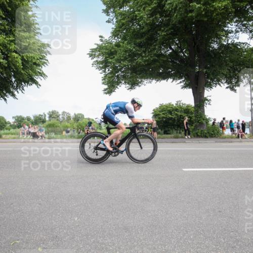 15.06.2025 - 7 Türme Triathlon Yannick Fuchs http://msf.ph/oto/7989845 15.06.2025 13:08:05 Radfahren 299, 552, 600, 1065 meine-sportfotos.de