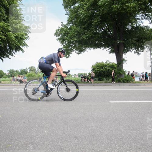 15.06.2025 - 7 Türme Triathlon Yannick Fuchs http://msf.ph/oto/7989882 15.06.2025 13:08:45 Radfahren 329 meine-sportfotos.de