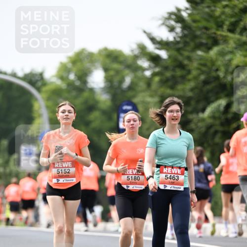 15.06.2025 - REWE Women's Run Dr. Thomas Lammeyer http://msf.ph/oto/7989905 15.06.2025 10:49:35 Laufen 5152, 5180, 5463 meine-sportfotos.de