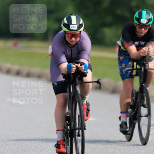 15.06.2025 - 27. Vierlanden-Triathlon H.Heesch http://msf.ph/oto/7989956 15.06.2025 09:44:08 Radfahren 27, 39, 41, 54, 168, 216, 241 meine-sportfotos.de