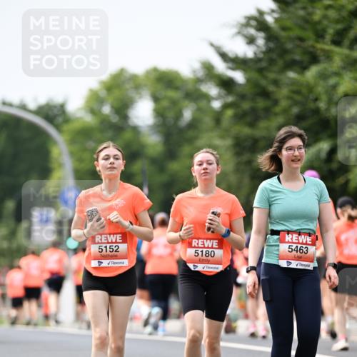 15.06.2025 - REWE Women's Run Dr. Thomas Lammeyer http://msf.ph/oto/7989958 15.06.2025 10:49:36 Laufen 5180, 5463 meine-sportfotos.de