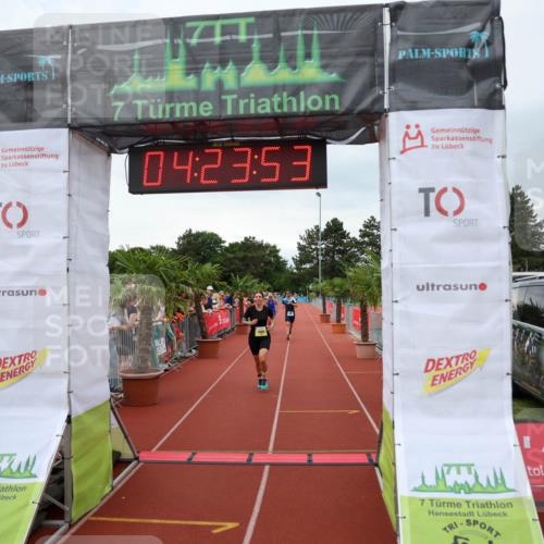 15.06.2025 - 7 Türme Triathlon Michael Strokosch http://msf.ph/oto/7989998 15.06.2025 14:23:53 Ziel 595, 823, 1038 meine-sportfotos.de