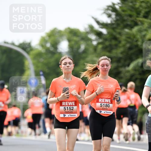 15.06.2025 - REWE Women's Run Dr. Thomas Lammeyer http://msf.ph/oto/7990030 15.06.2025 10:49:37 Laufen 5152, 5180 meine-sportfotos.de