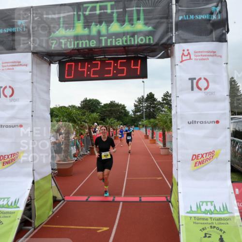 15.06.2025 - 7 Türme Triathlon Michael Strokosch http://msf.ph/oto/7990045 15.06.2025 14:23:53 Ziel 595, 823, 1038 meine-sportfotos.de