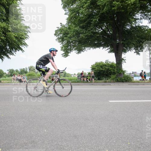 15.06.2025 - 7 Türme Triathlon Yannick Fuchs http://msf.ph/oto/7990120 15.06.2025 13:11:33 Radfahren 304, 307, 352, 382, 415, 601, 1189 meine-sportfotos.de