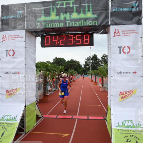 15.06.2025 - 7 Türme Triathlon Michael Strokosch http://msf.ph/oto/7990159 15.06.2025 14:23:58 Ziel 595, 861, 1038 meine-sportfotos.de