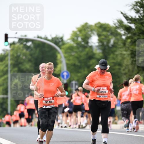 15.06.2025 - REWE Women's Run Dr. Thomas Lammeyer http://msf.ph/oto/7990167 15.06.2025 10:49:42 Laufen 5118, 5289 meine-sportfotos.de