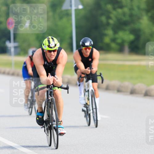 15.06.2025 - 27. Vierlanden-Triathlon H.Heesch http://msf.ph/oto/7990203 15.06.2025 09:46:19 Radfahren 14, 51, 69, 181, 226 meine-sportfotos.de