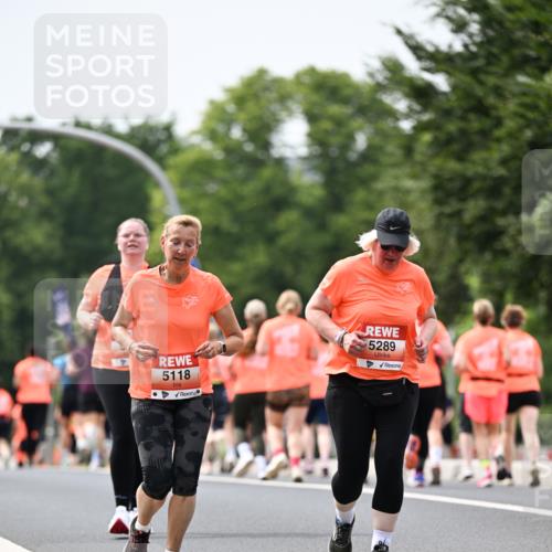 15.06.2025 - REWE Women's Run Dr. Thomas Lammeyer http://msf.ph/oto/7990215 15.06.2025 10:49:42 Laufen 5118, 5289 meine-sportfotos.de