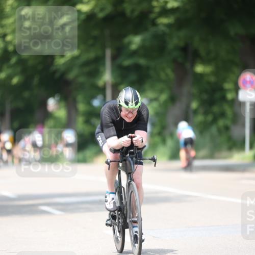15.06.2025 - 7 Türme Triathlon Yannick Fuchs http://msf.ph/oto/7990235 15.06.2025 13:03:39 Radfahren 218, 334, 516, 587, 619, 1103 meine-sportfotos.de
