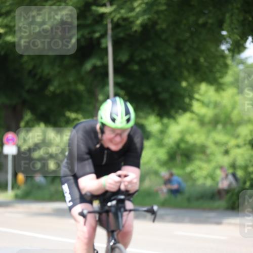 15.06.2025 - 7 Türme Triathlon Yannick Fuchs http://msf.ph/oto/7990256 15.06.2025 13:03:40 Radfahren 218, 516, 587, 619, 1103 meine-sportfotos.de