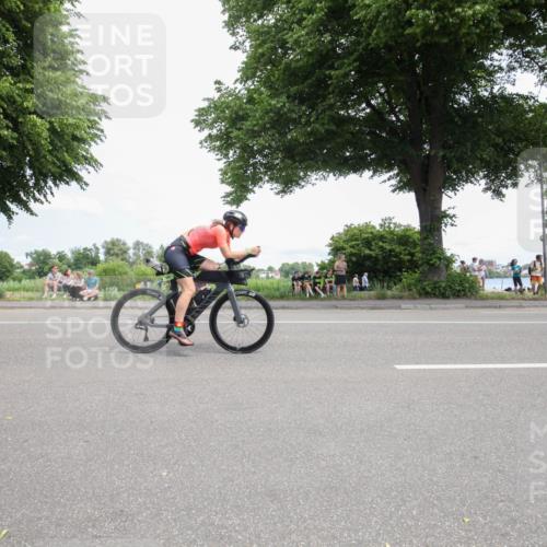 15.06.2025 - 7 Türme Triathlon Yannick Fuchs http://msf.ph/oto/7990279 15.06.2025 13:12:59 Radfahren 212, 214, 520, 630, 812, 948 meine-sportfotos.de