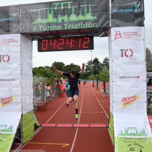 15.06.2025 - 7 Türme Triathlon Michael Strokosch http://msf.ph/oto/7990309 15.06.2025 14:24:12 Ziel 623, 642, 664, 822 meine-sportfotos.de