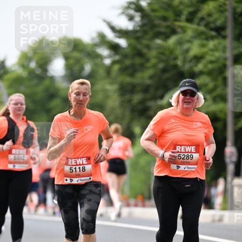 15.06.2025 - REWE Women's Run Dr. Thomas Lammeyer http://msf.ph/oto/7990328 15.06.2025 10:49:45 Laufen 5592, 5118, 5289 meine-sportfotos.de