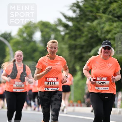 15.06.2025 - REWE Women's Run Dr. Thomas Lammeyer http://msf.ph/oto/7990336 15.06.2025 10:49:45 Laufen 5592, 5118, 5289 meine-sportfotos.de