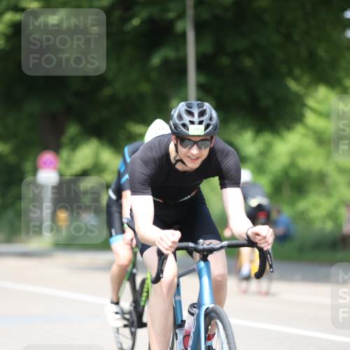 15.06.2025 - 7 Türme Triathlon Yannick Fuchs http://msf.ph/oto/7990375 15.06.2025 13:03:45 Radfahren 218, 409, 516, 619, 1103 meine-sportfotos.de