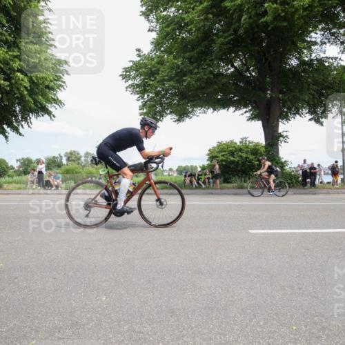 15.06.2025 - 7 Türme Triathlon Yannick Fuchs http://msf.ph/oto/7990416 15.06.2025 13:14:06 Radfahren 213, 258, 263, 418, 439, 459, 501, 722, 761, 809, 1026, 1184 meine-sportfotos.de