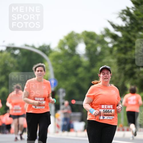 15.06.2025 - REWE Women's Run Dr. Thomas Lammeyer http://msf.ph/oto/7990504 15.06.2025 10:49:56 Laufen 5664 meine-sportfotos.de
