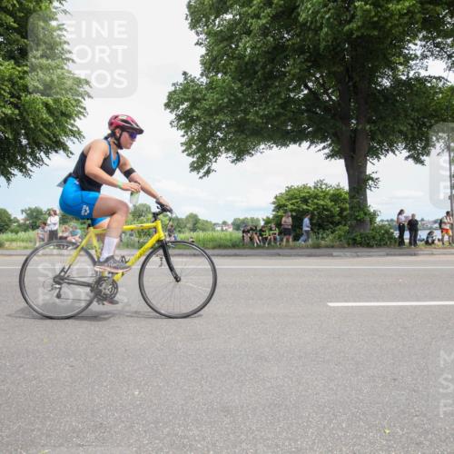 15.06.2025 - 7 Türme Triathlon Yannick Fuchs http://msf.ph/oto/7990517 15.06.2025 13:14:59 Radfahren 289, 297, 337, 547, 662, 861, 925, 1058, 1128 meine-sportfotos.de