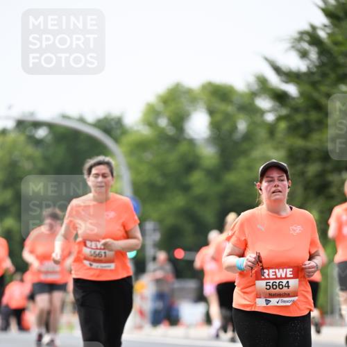 15.06.2025 - REWE Women's Run Dr. Thomas Lammeyer http://msf.ph/oto/7990537 15.06.2025 10:49:57 Laufen 4561, 5664 meine-sportfotos.de