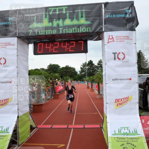 15.06.2025 - 7 Türme Triathlon Michael Strokosch http://msf.ph/oto/7990564 15.06.2025 14:24:26 Ziel 198, 436, 1002, 1012 meine-sportfotos.de