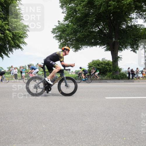 15.06.2025 - 7 Türme Triathlon Yannick Fuchs http://msf.ph/oto/7990593 15.06.2025 13:16:01 Radfahren 213, 236, 258, 326, 368, 418, 487, 565, 645, 781, 903, 905, 1179 meine-sportfotos.de