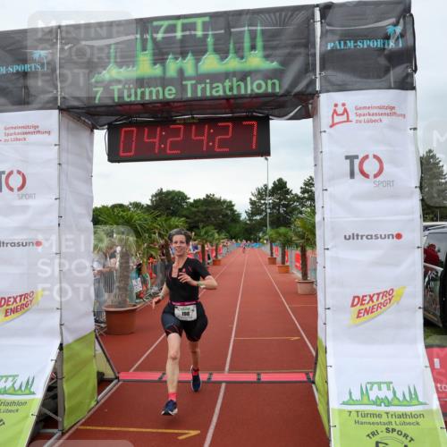 15.06.2025 - 7 Türme Triathlon Michael Strokosch http://msf.ph/oto/7990610 15.06.2025 14:24:27 Ziel 198, 436, 1002, 1012 meine-sportfotos.de