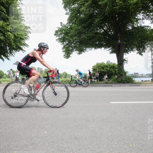 15.06.2025 - 7 Türme Triathlon Yannick Fuchs http://msf.ph/oto/7990628 15.06.2025 13:16:53 Radfahren 291, 336, 337, 366, 533, 703, 706, 737, 748, 830, 960, 1188 meine-sportfotos.de