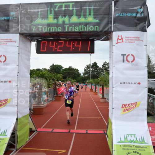 15.06.2025 - 7 Türme Triathlon Michael Strokosch http://msf.ph/oto/7990665 15.06.2025 14:24:40 Ziel 764, 1080 meine-sportfotos.de
