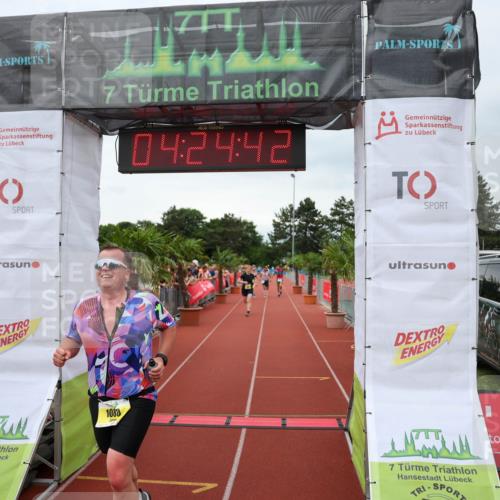 15.06.2025 - 7 Türme Triathlon Michael Strokosch http://msf.ph/oto/7990713 15.06.2025 14:24:41 Ziel 764, 1080 meine-sportfotos.de