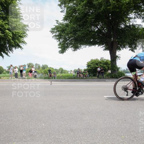 15.06.2025 - 7 Türme Triathlon Yannick Fuchs http://msf.ph/oto/7990736 15.06.2025 13:17:37 Radfahren 489, 543, 574, 590, 666, 764, 800, 850, 894 meine-sportfotos.de