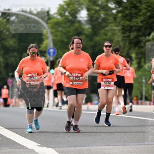 15.06.2025 - REWE Women's Run Dr. Thomas Lammeyer http://msf.ph/oto/7990749 15.06.2025 10:50:03 Laufen 5245, 5172, 5610 meine-sportfotos.de