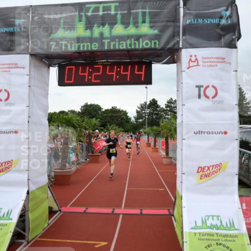 15.06.2025 - 7 Türme Triathlon Michael Strokosch http://msf.ph/oto/7990754 15.06.2025 14:24:44 Ziel 575, 764, 1046, 1080 meine-sportfotos.de