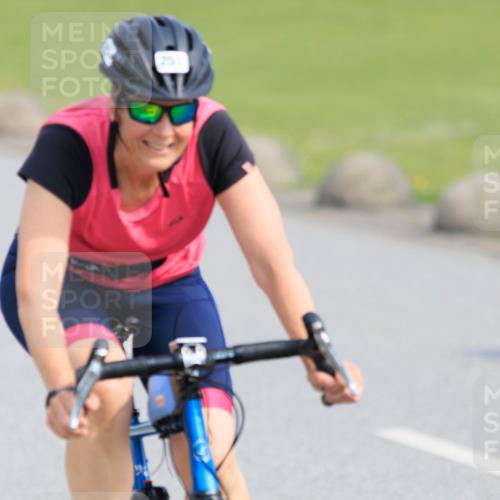 15.06.2025 - 27. Vierlanden-Triathlon H.Heesch http://msf.ph/oto/7990786 15.06.2025 09:52:23 Radfahren 51, 214, 223, 231, 251 meine-sportfotos.de