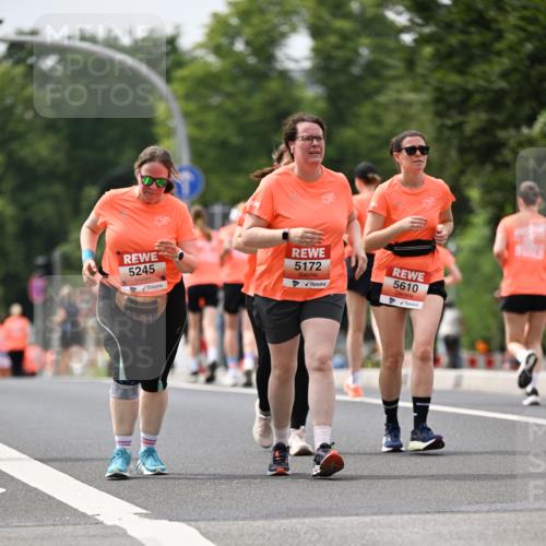 15.06.2025 - REWE Women's Run Dr. Thomas Lammeyer http://msf.ph/oto/7990788 15.06.2025 10:50:03 Laufen 5245, 5172, 5610 meine-sportfotos.de