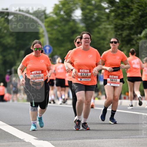 15.06.2025 - REWE Women's Run Dr. Thomas Lammeyer http://msf.ph/oto/7990802 15.06.2025 10:50:04 Laufen 5245, 5172, 5610 meine-sportfotos.de