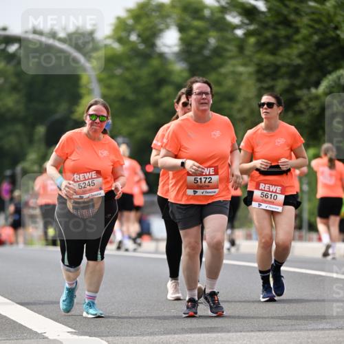 15.06.2025 - REWE Women's Run Dr. Thomas Lammeyer http://msf.ph/oto/7990832 15.06.2025 10:50:04 Laufen 5245, 5172, 5610 meine-sportfotos.de
