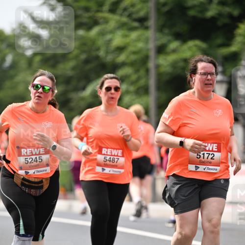 15.06.2025 - REWE Women's Run Dr. Thomas Lammeyer http://msf.ph/oto/7990959 15.06.2025 10:50:07 Laufen 5245, 5487, 5172 meine-sportfotos.de